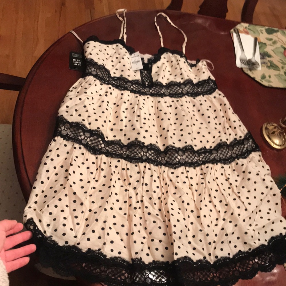 Adorable girly dress! NWT never worn!!